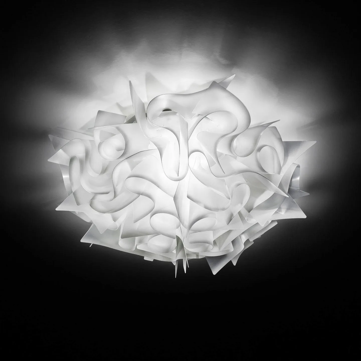 Veli vegglampe hvit 32 cm - SLAMP - Stue - Design - Plast - Rund
