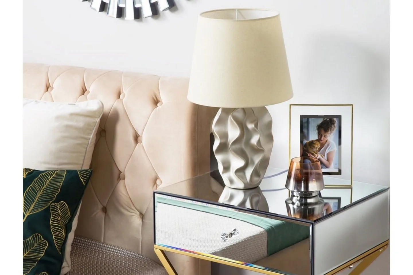 Allika Bordslampa 28 cm - Guld