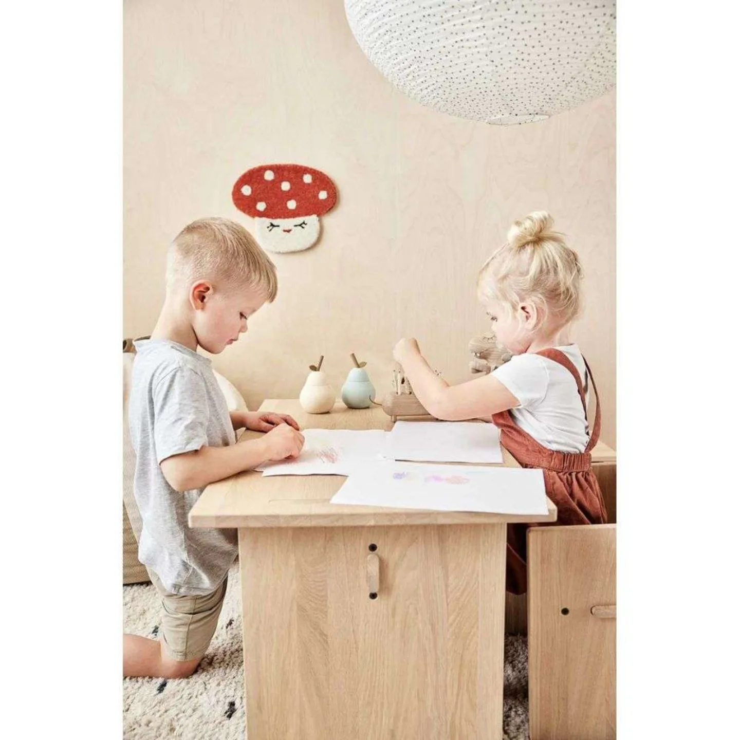 Moyo lampeskærm, hvid/prikker, Ø 31 cm - OYOY Living Design - Papir / karton