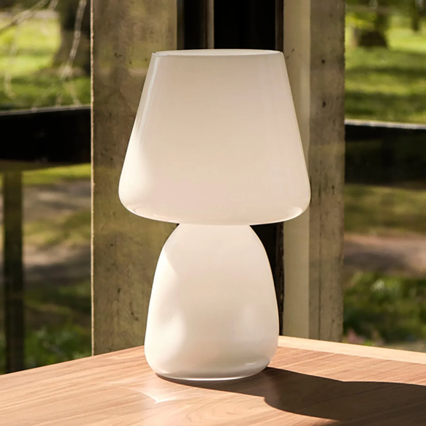 Apollo Schirm Tischleuchte - HAY - Wohnzimmer - Design - Glas - Mit Schirm
