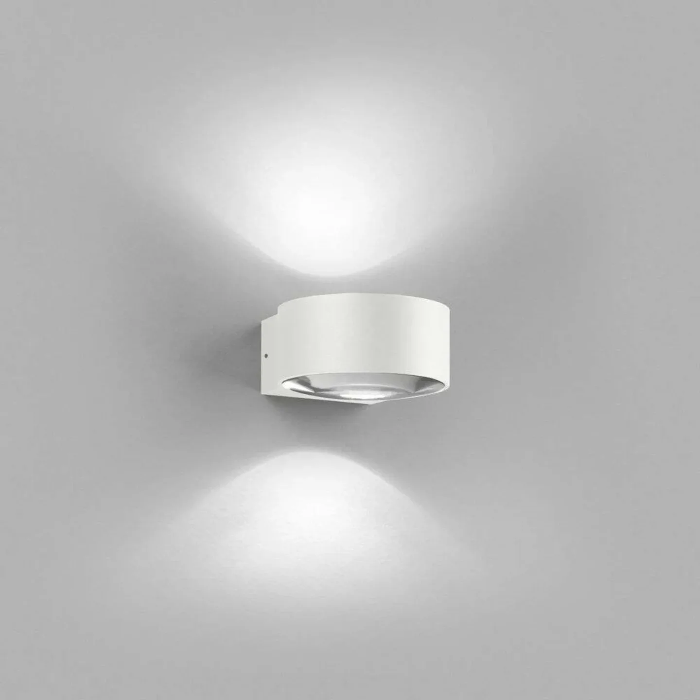 Orbit W1 vegglampe 2700K hvit - LIGHT-POINT - Stue - Aluminium