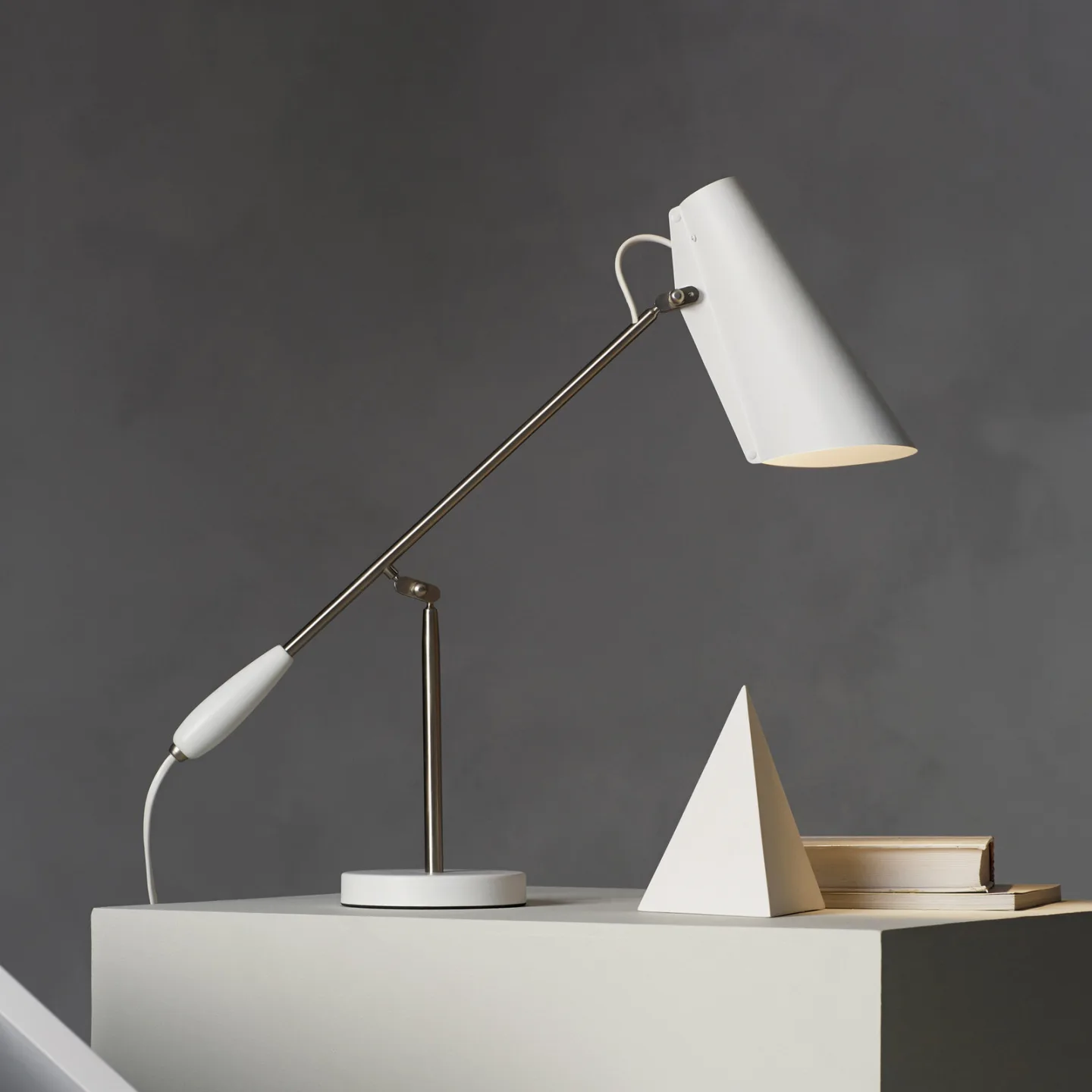 Birdy Bordlampe Hvid/Krom - Northern - Stue - Design - Metal - Med én lyskilde