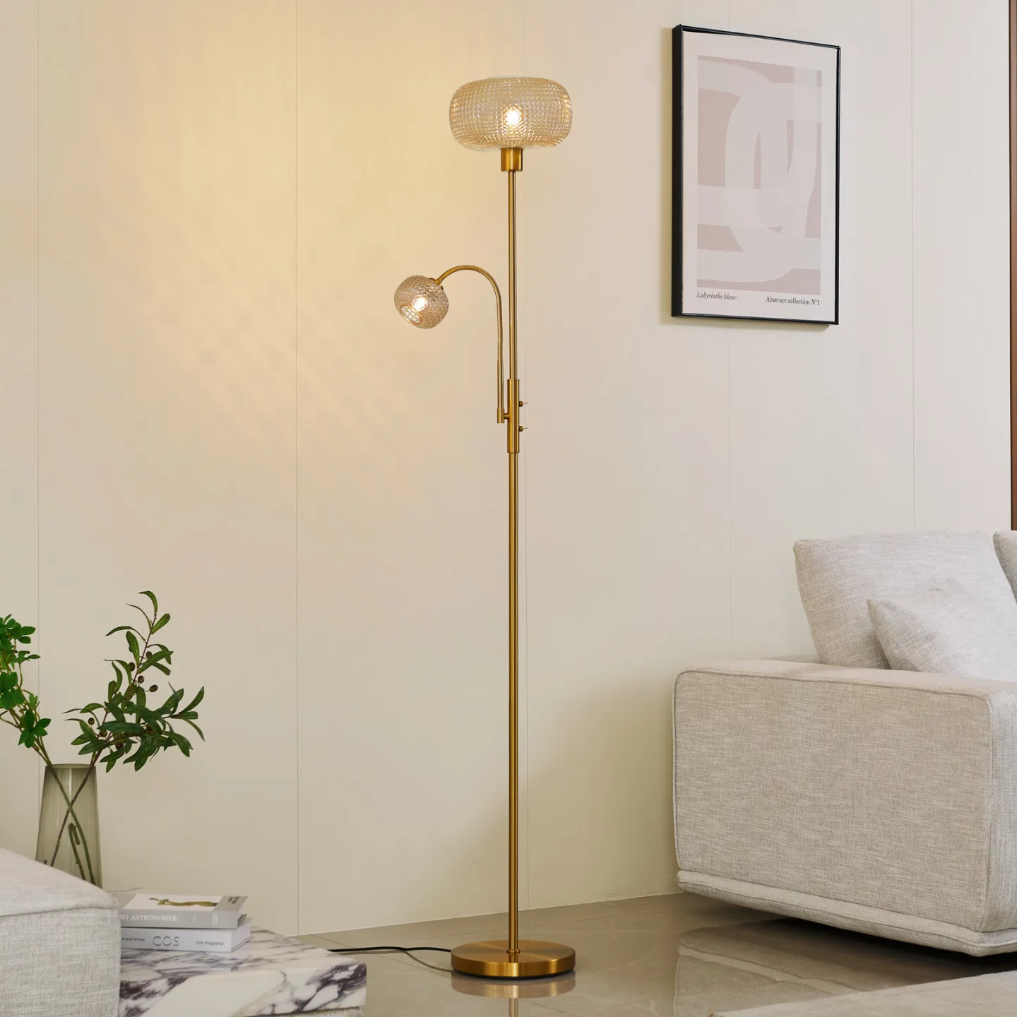 Aliette Stehleuchte Gold/Bernstein - Lindby - Wohnzimmer - Modern - Glas - Einflammig