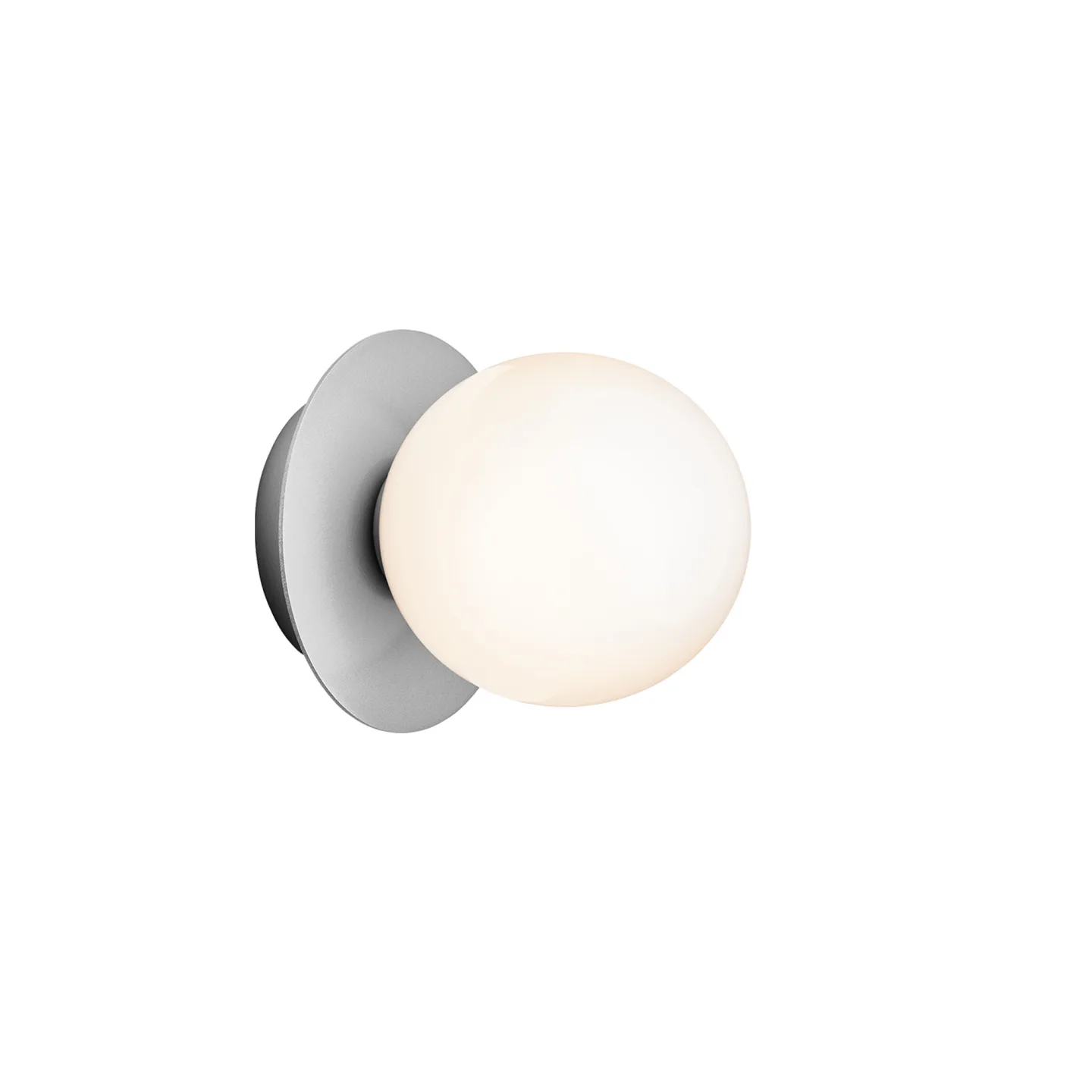 Nuura - Liila 1 wall lamp silver/opal white - Vägglampor - Sofie Refer - Silver - Glas/Metall