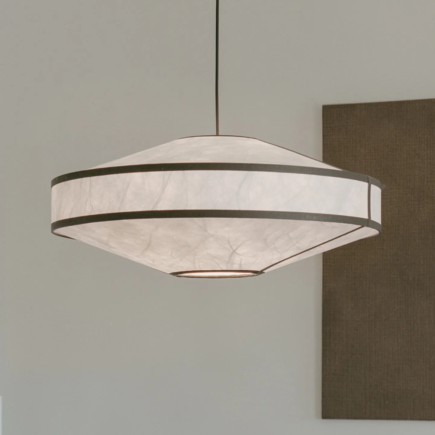 Kite 3B Pendelleuchte Ø75 Weiß/Schwarz - New Works - Wohnzimmer - Design - Kunststoff - Mehrflammig