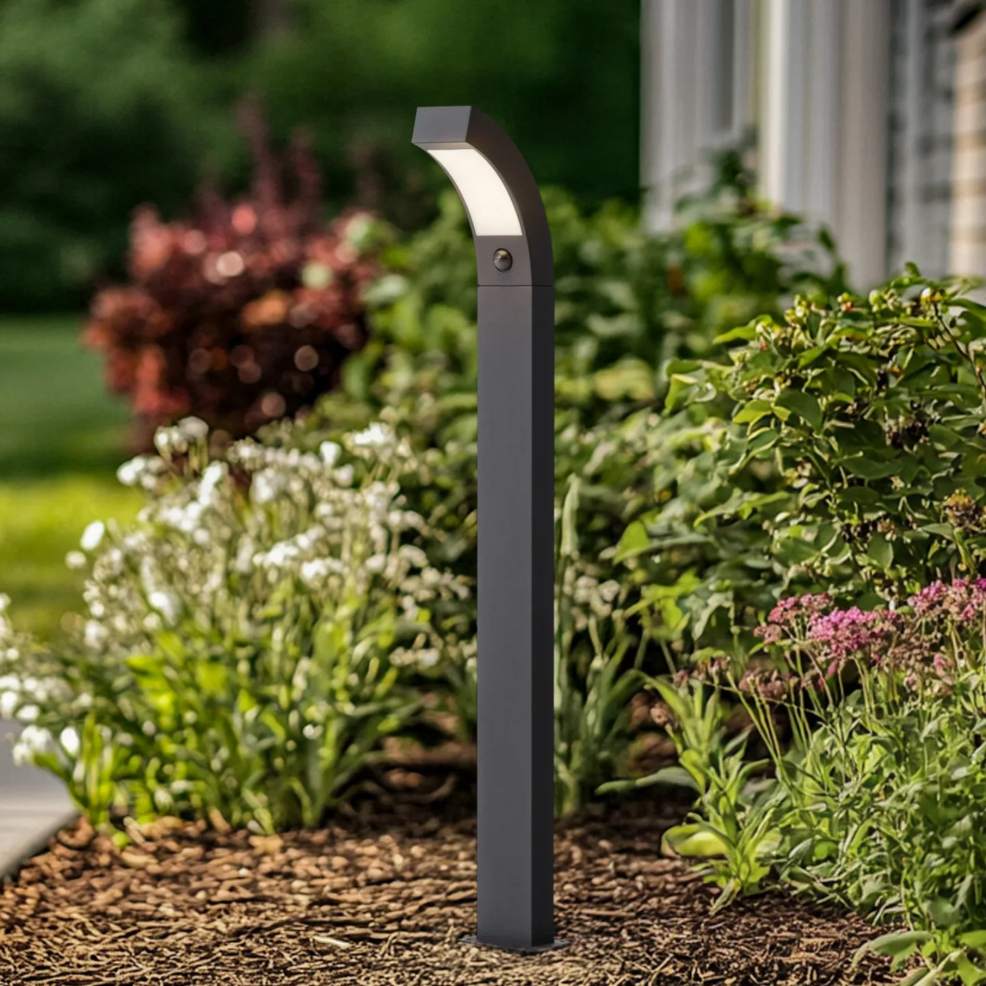 Lennik Außen Gartenleuchte w/Sensor Graphite - Lucande - Terrasse - Modern - Aluminium - Einflammig