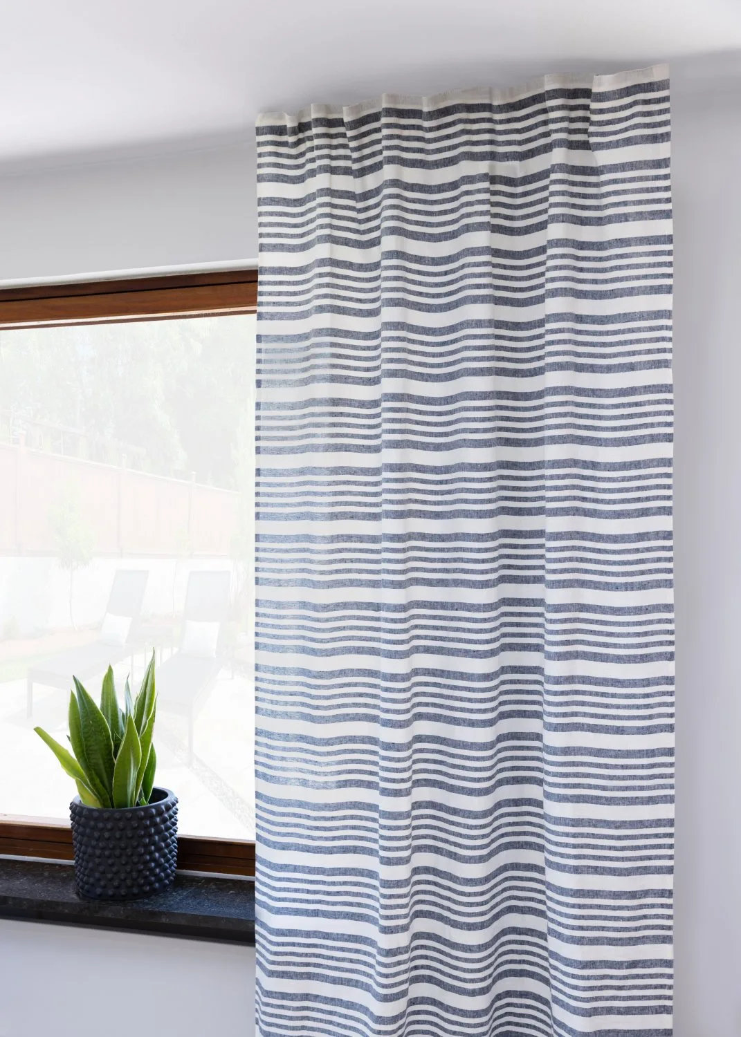 Gardiner - Lingardin Svea (blå/hvit) (Størrelse: 145 x 300 cm)
