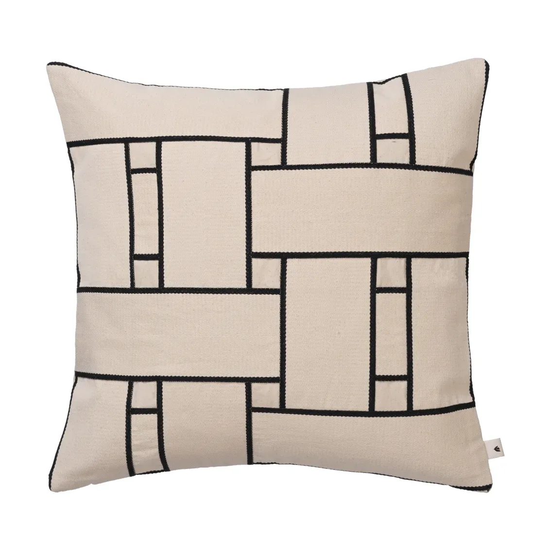 Ferm Living Lattice Offset kuddfodral Off-white-black, 50x50 cm
