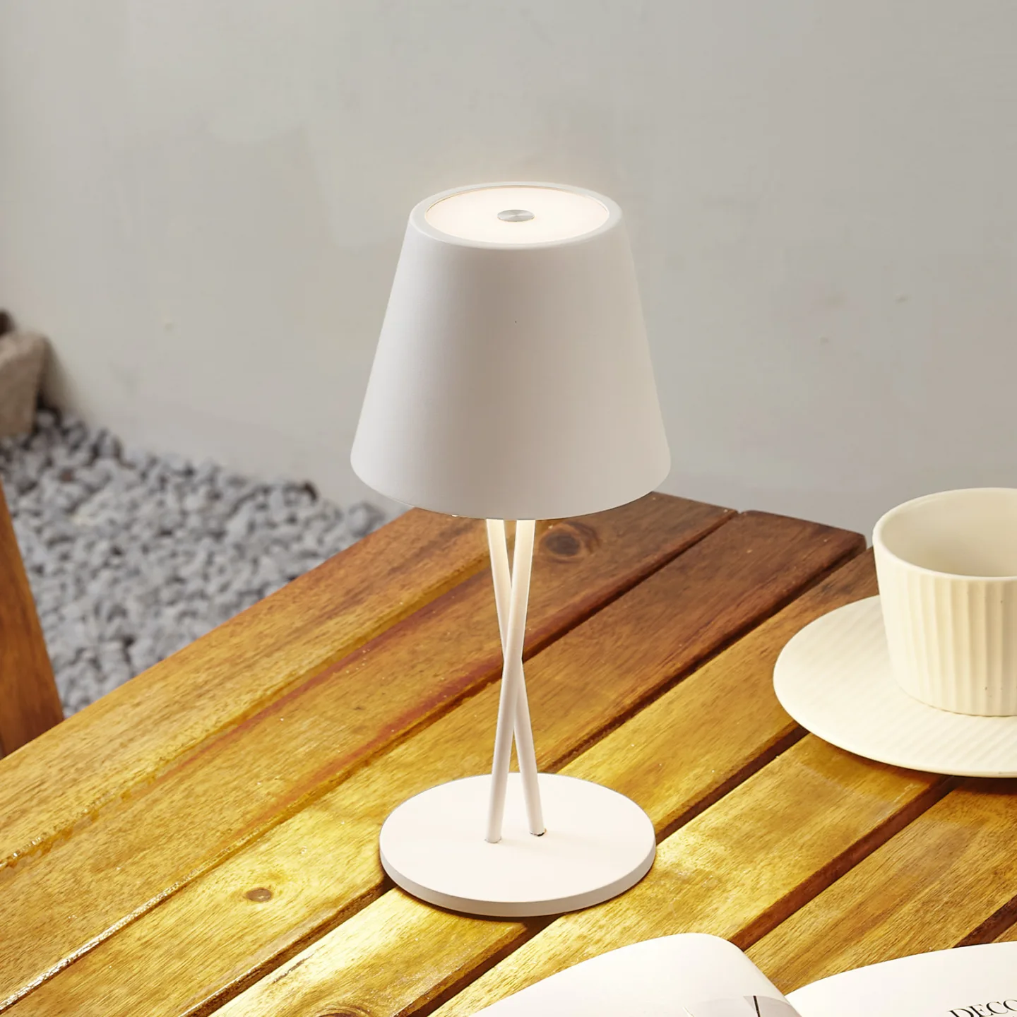Janea Cross Portable Tischleuchte Dim. IP54 Weiß - Lindby - Terrasse - Modern - Metall - Einflammig