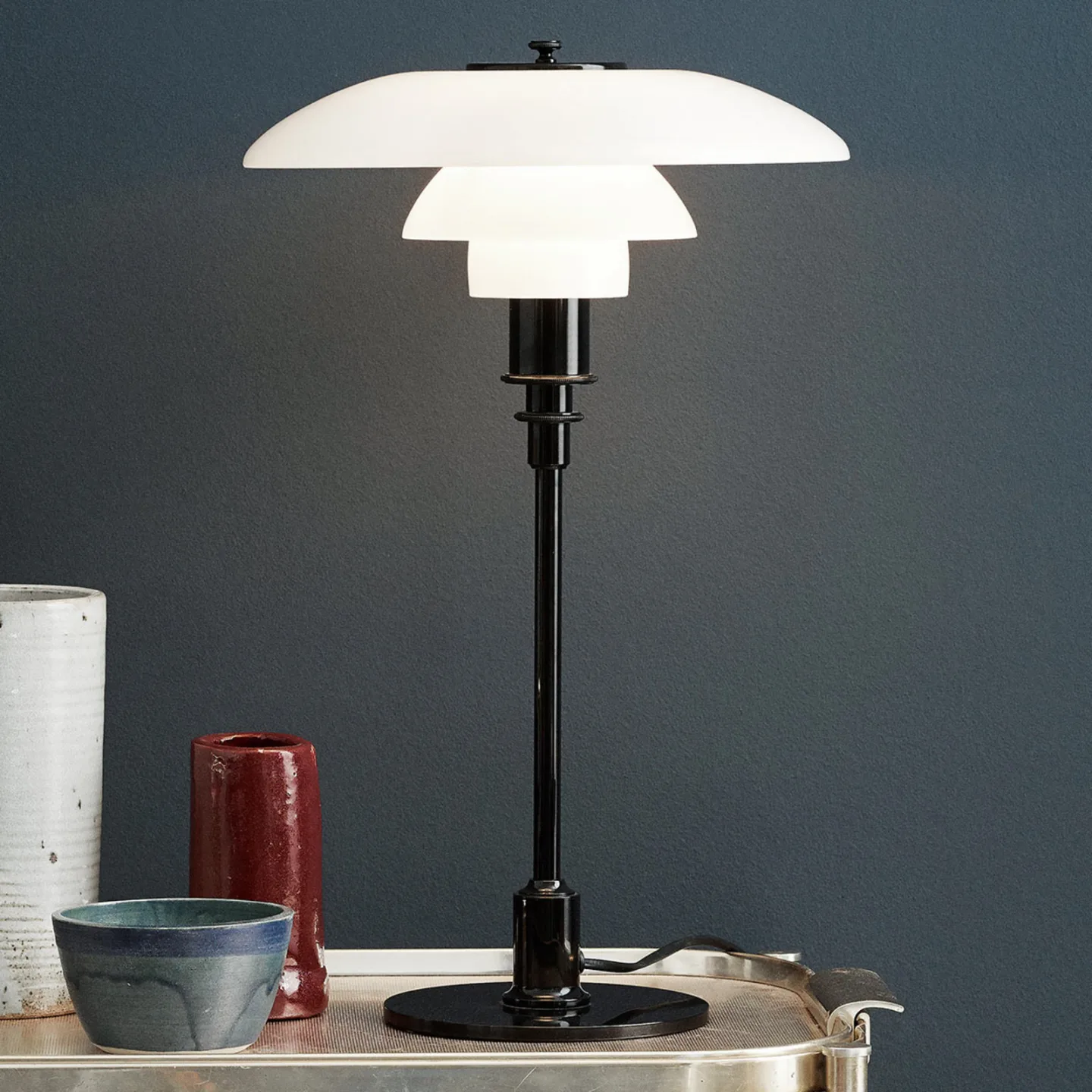 PH 3/2 Bordslampa Svartforkromad - Louis Poulsen - Vardagsrum - Design - Metall - Med lampskärm