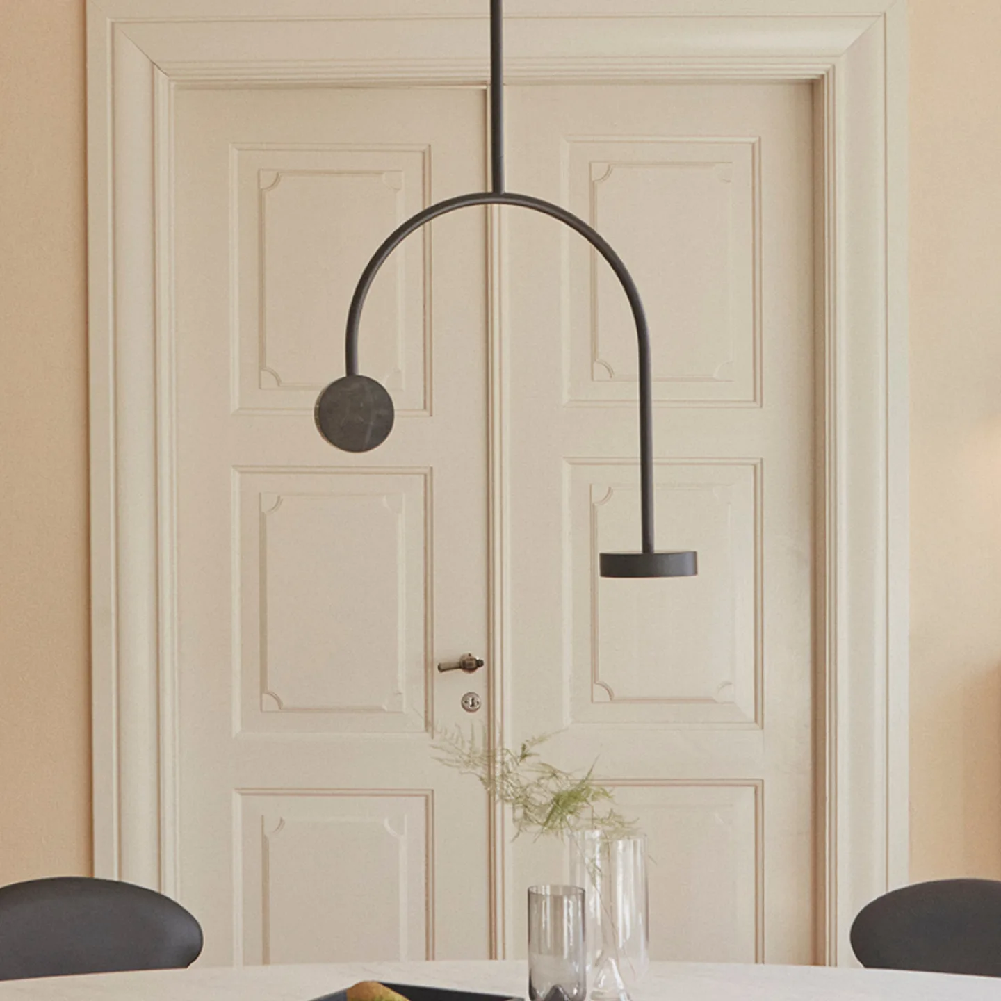 Grasil Pendelleuchte Schwarz/Schwarz - AYTM - Wohnzimmer - Design - Metall - Einflammig