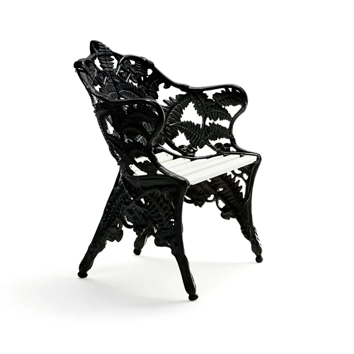 Byarums Bruk - Fåtölj Classic - Vitlackerad Furu/Svartlackerad Aluminium - Fåtöljer utomhus - Svart - Metall/Trä