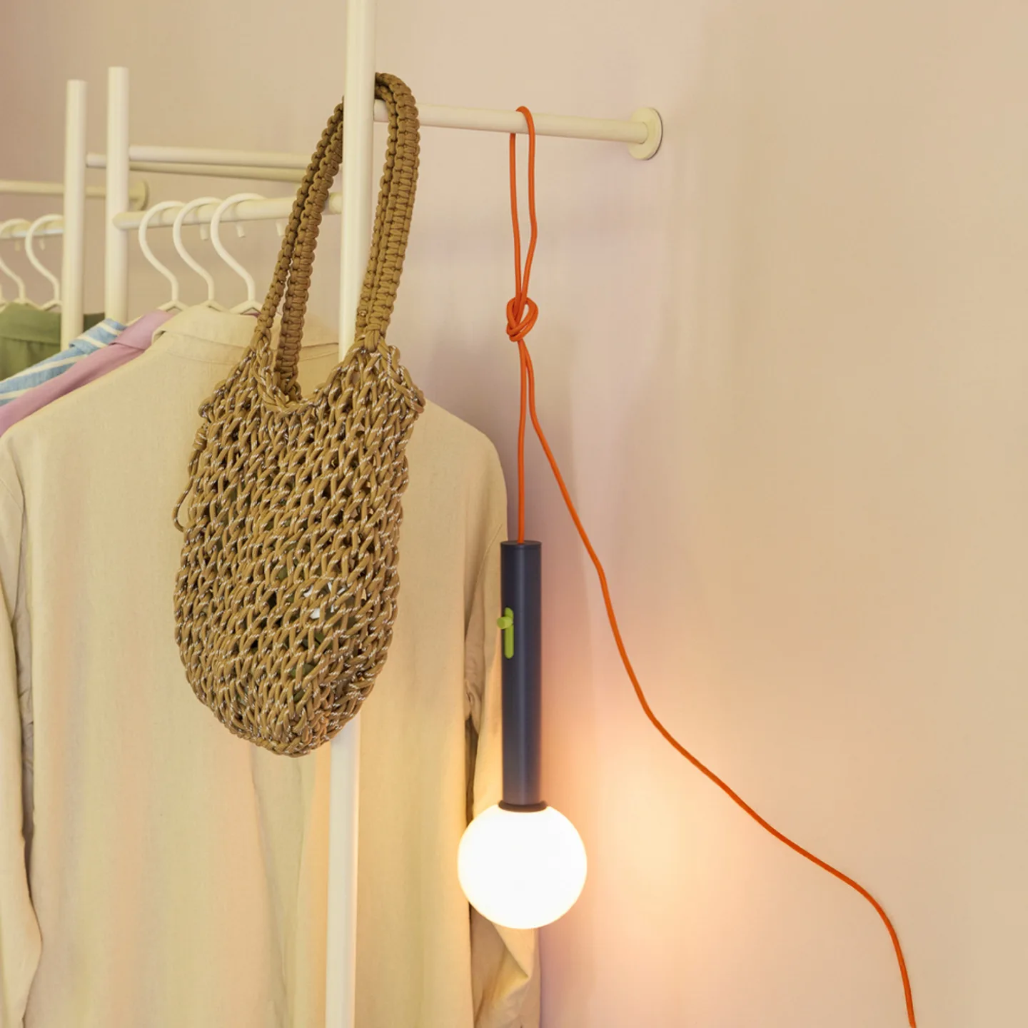 Talk Wandleuchte LED blau/orange Länge 30 cm - Hübsch - Modern - Metall - Einflammig