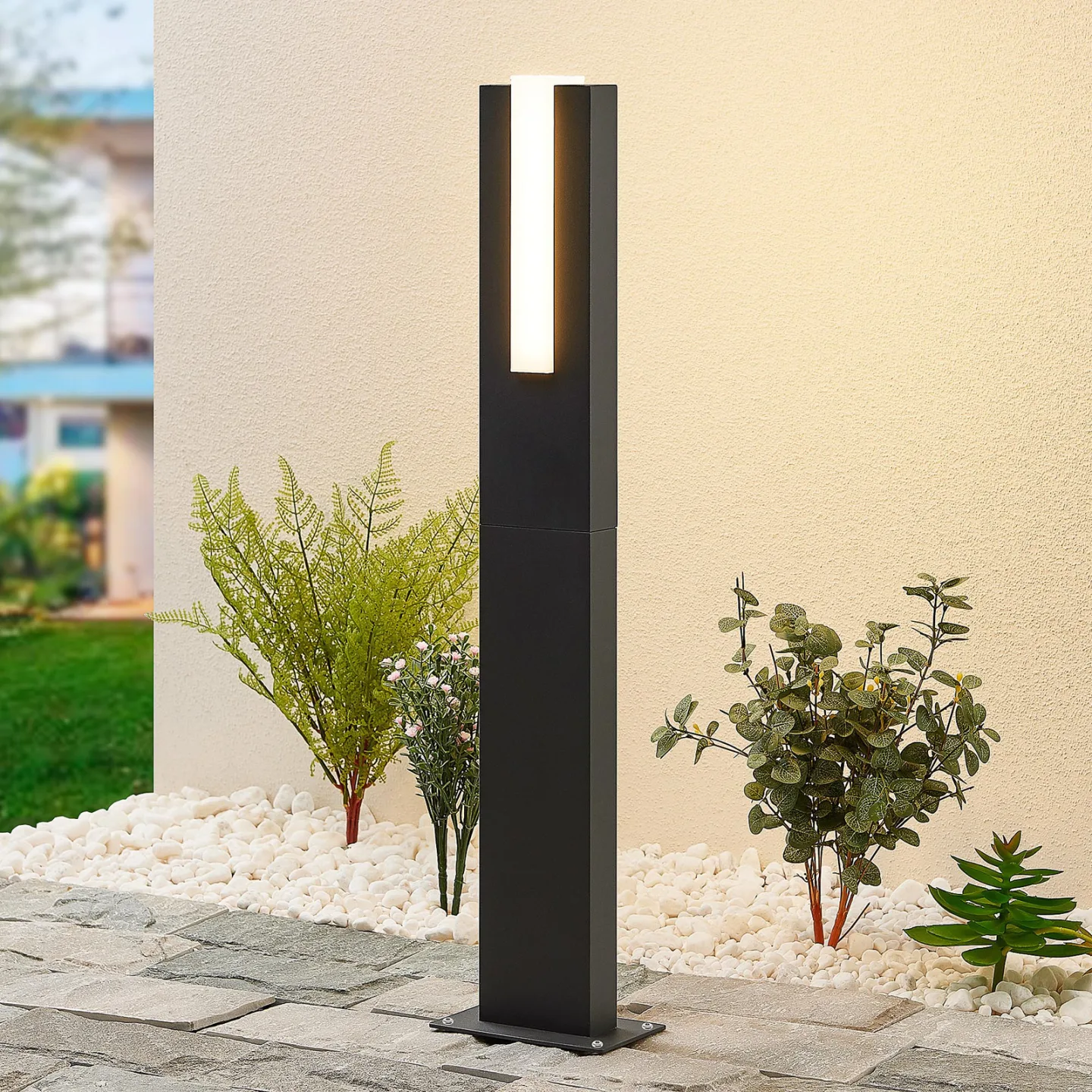 Virgalia LED Gartenleuchte H65 Graphite - Lucande - Terrasse - Modern - Aluminium - Einflammig