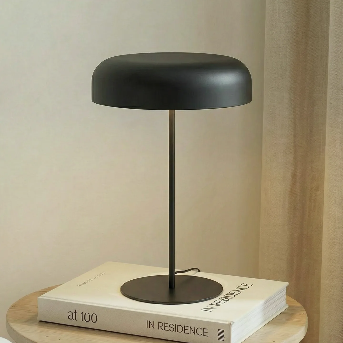 Edion Bordslampa Svart - Lindby - Vardagsrum - Modern - Metall - Med lampskärm