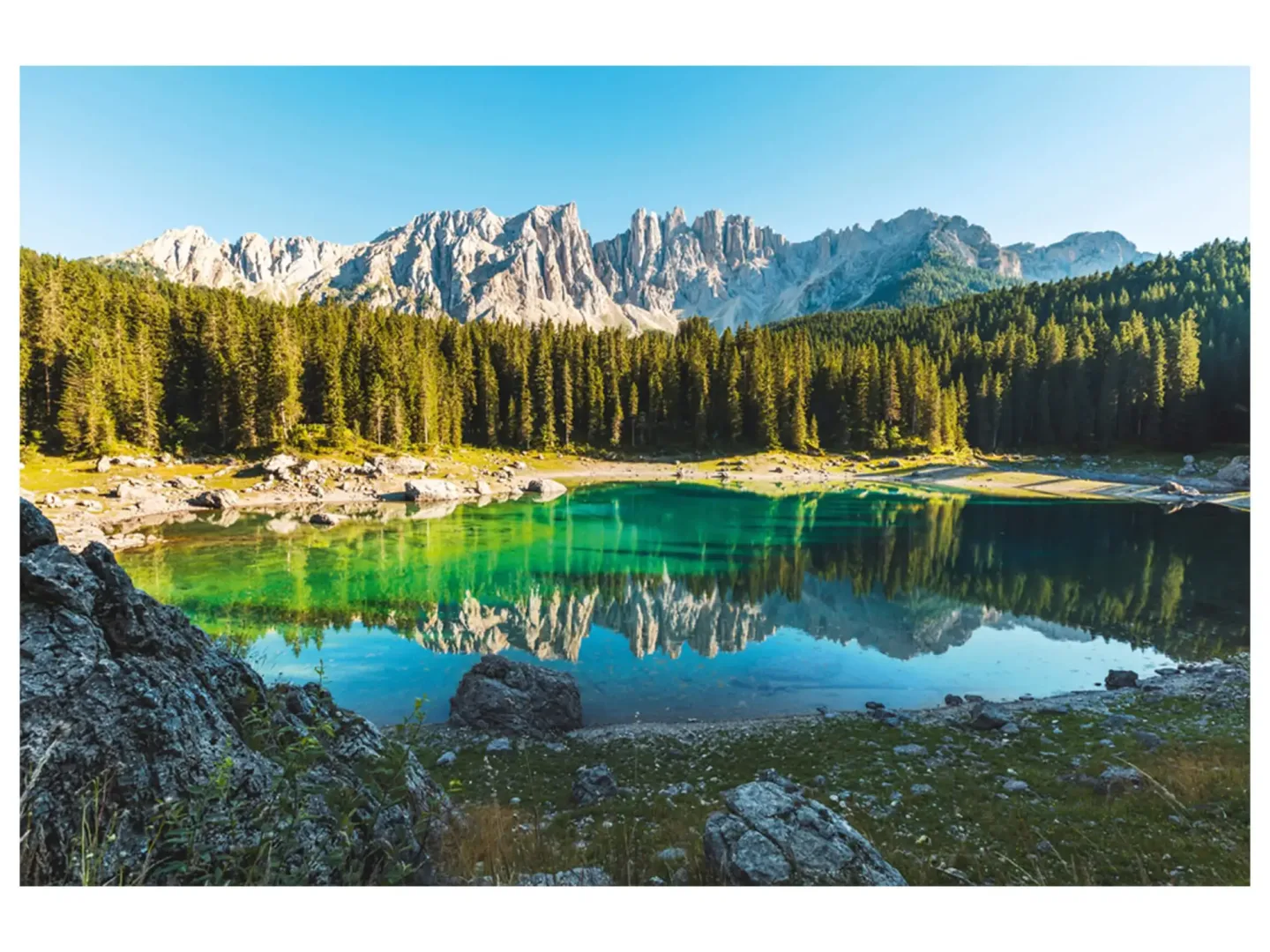 image LAND Digitaldruck auf Acrylglas Idyllischer Bergsee | Schubiger Möbel