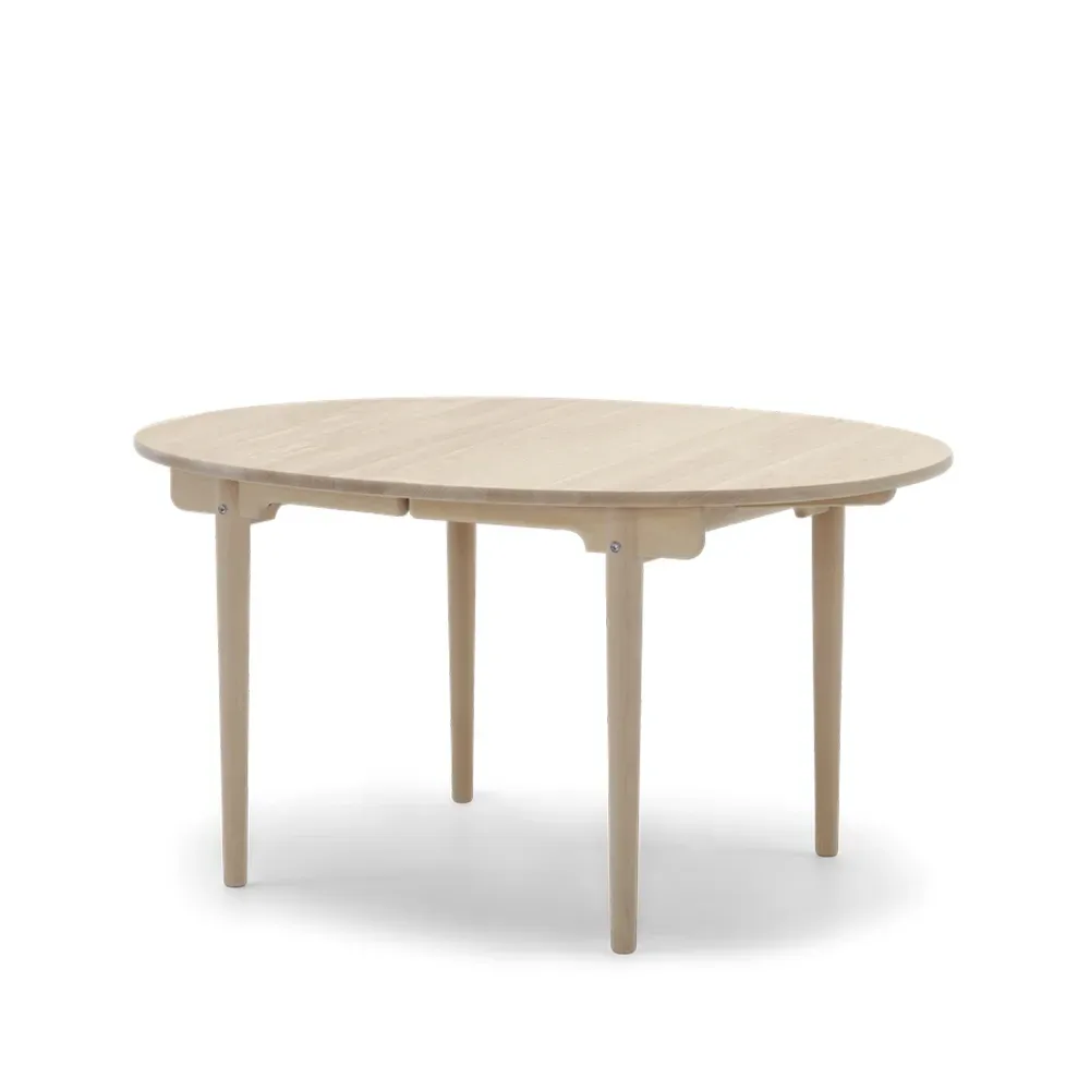 Carl Hansen & Søn CH337 matbord utdragbart med plats för 2 ilägg Vitoljad ek