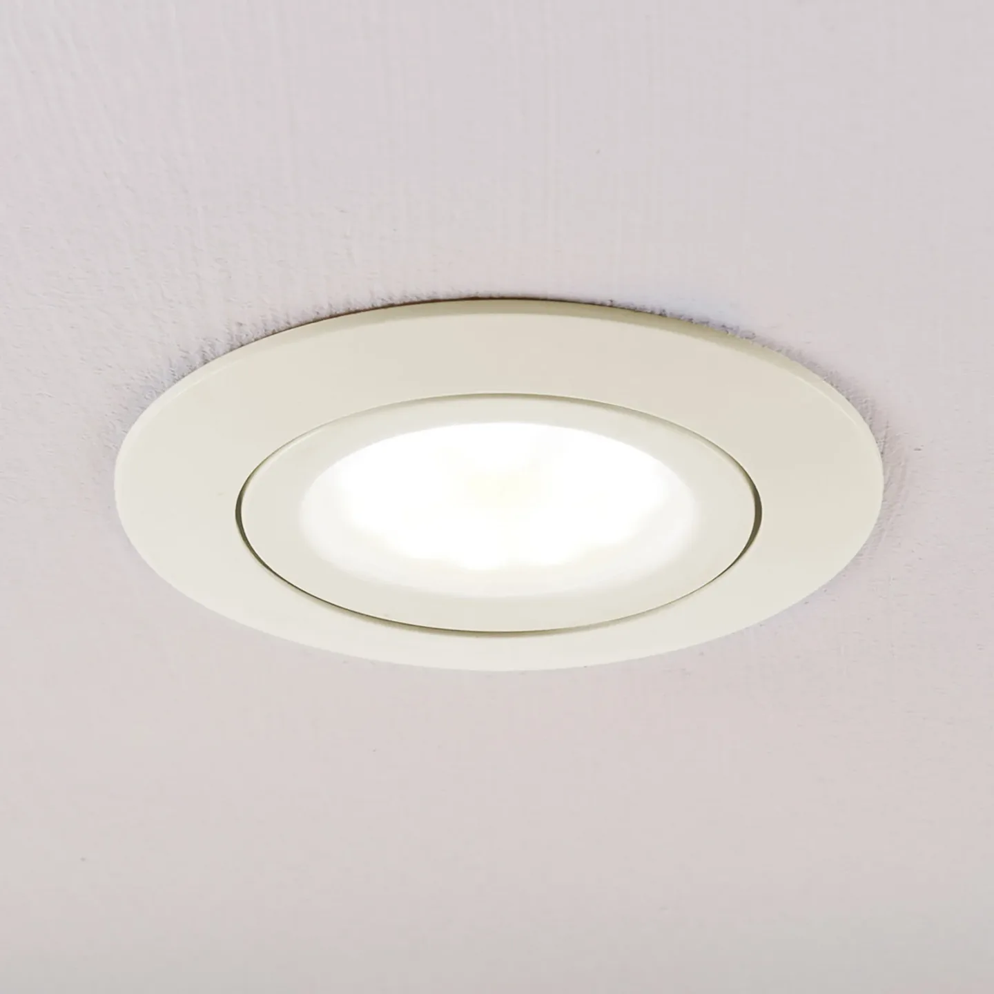 Andrej Round LED Einbauspots Cream - Lindby - Wohnzimmer - Modern - Kunststoff - Einflammig