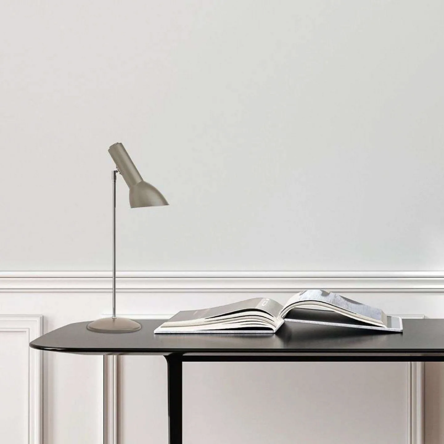 Oblique Bordlampe Chrome/Sand - Cph Lighting - Stue - Aluminium