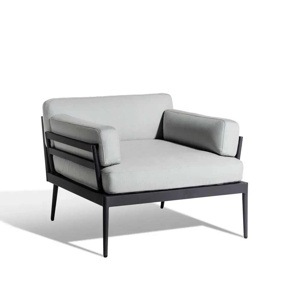 Skargaarden Anholt loungefåtölj Sunbrella Natté Grey Storm-mörkgrå aluminium ram