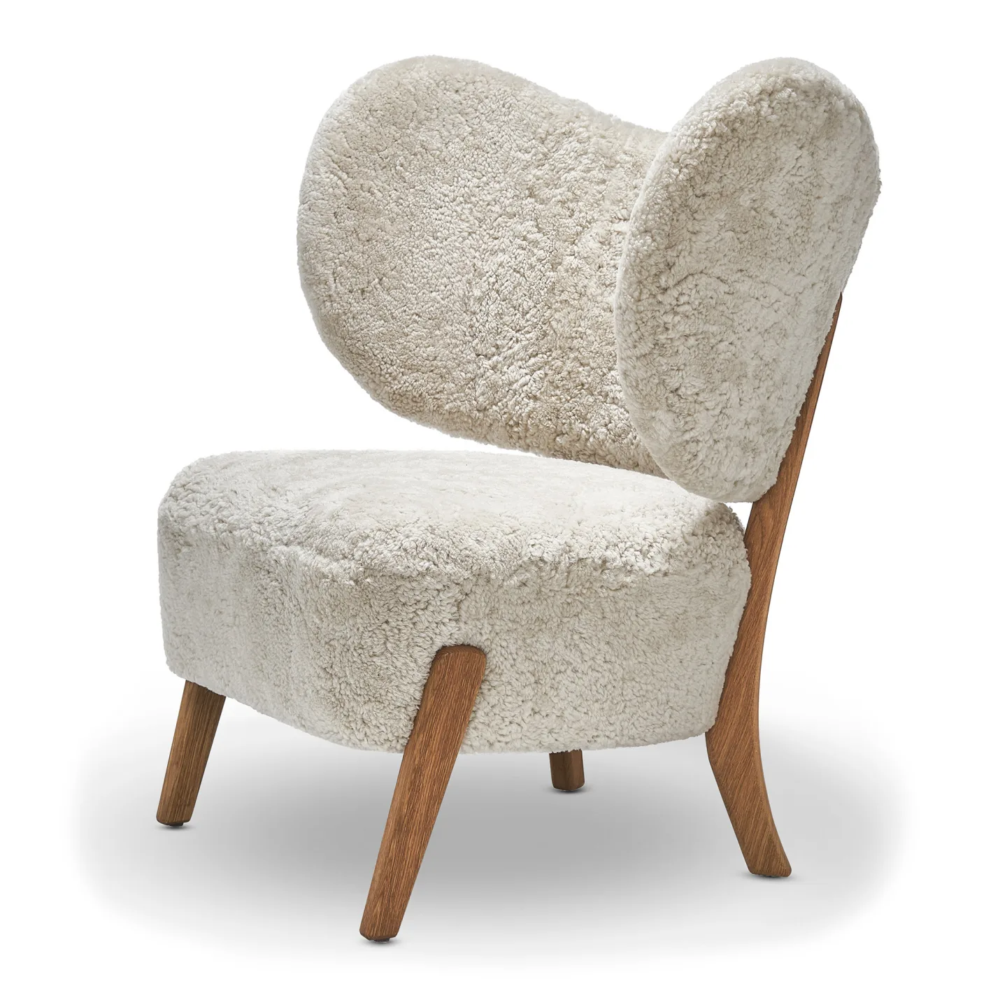 Mazo - TMBO Lounge Chair Sheepskin Sahara / Oak - Fåtöljer - Magnus Stephensen - Trä/Textilmaterial