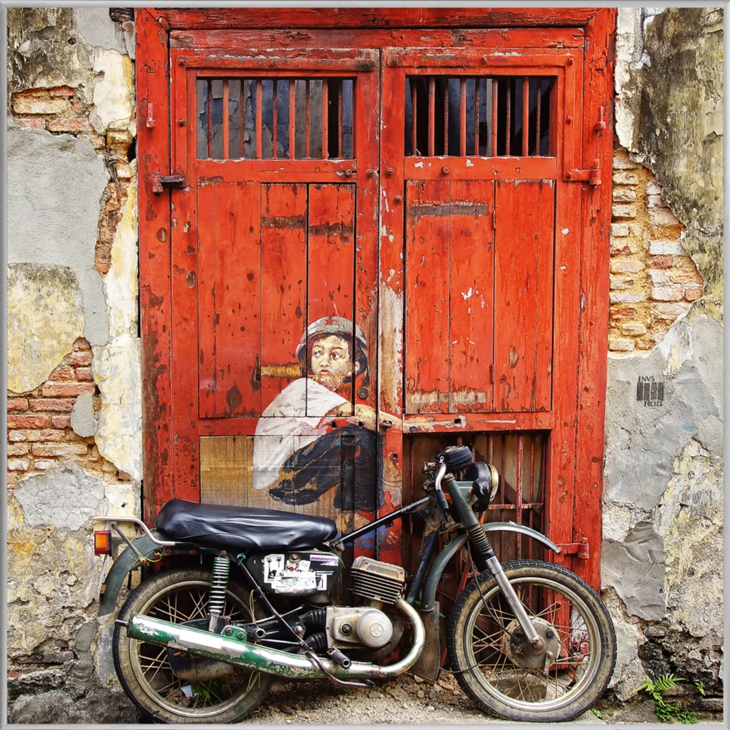 image LAND Bild mit Rahmen Street Art mit Moped | Schubiger Möbel