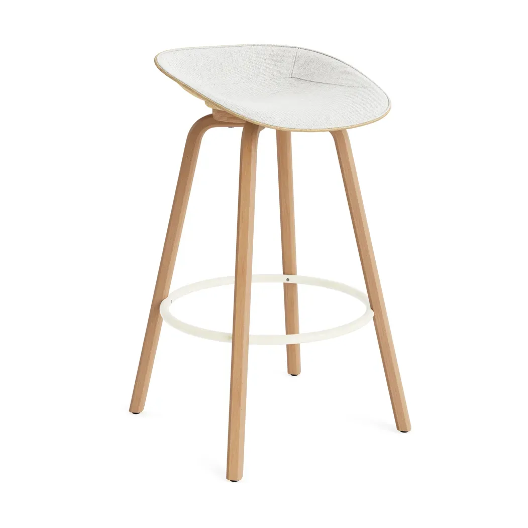 Normann Copenhagen Mat Barstool Barhocker mit Vorderpolsterung, 75 cm Hallingdal 110-hemp-beech-cream steel