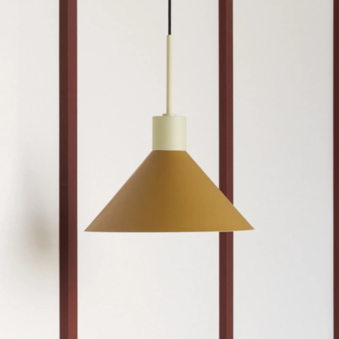 Crayon Taklampa Ø35 Brown/Beige - Hübsch - Matsal - Design - Metall - Med en ljuskälla