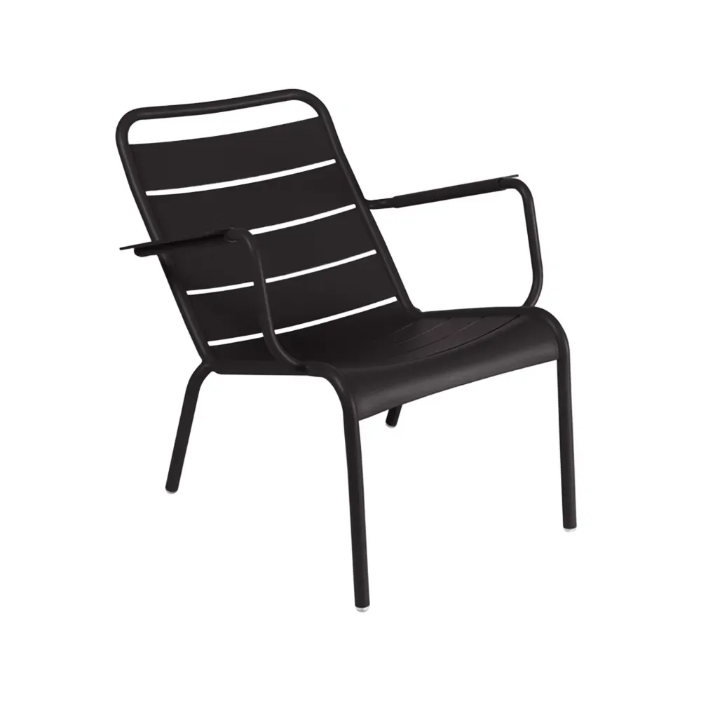 Fermob Luxembourg karmstol låg Liquorice (svart)