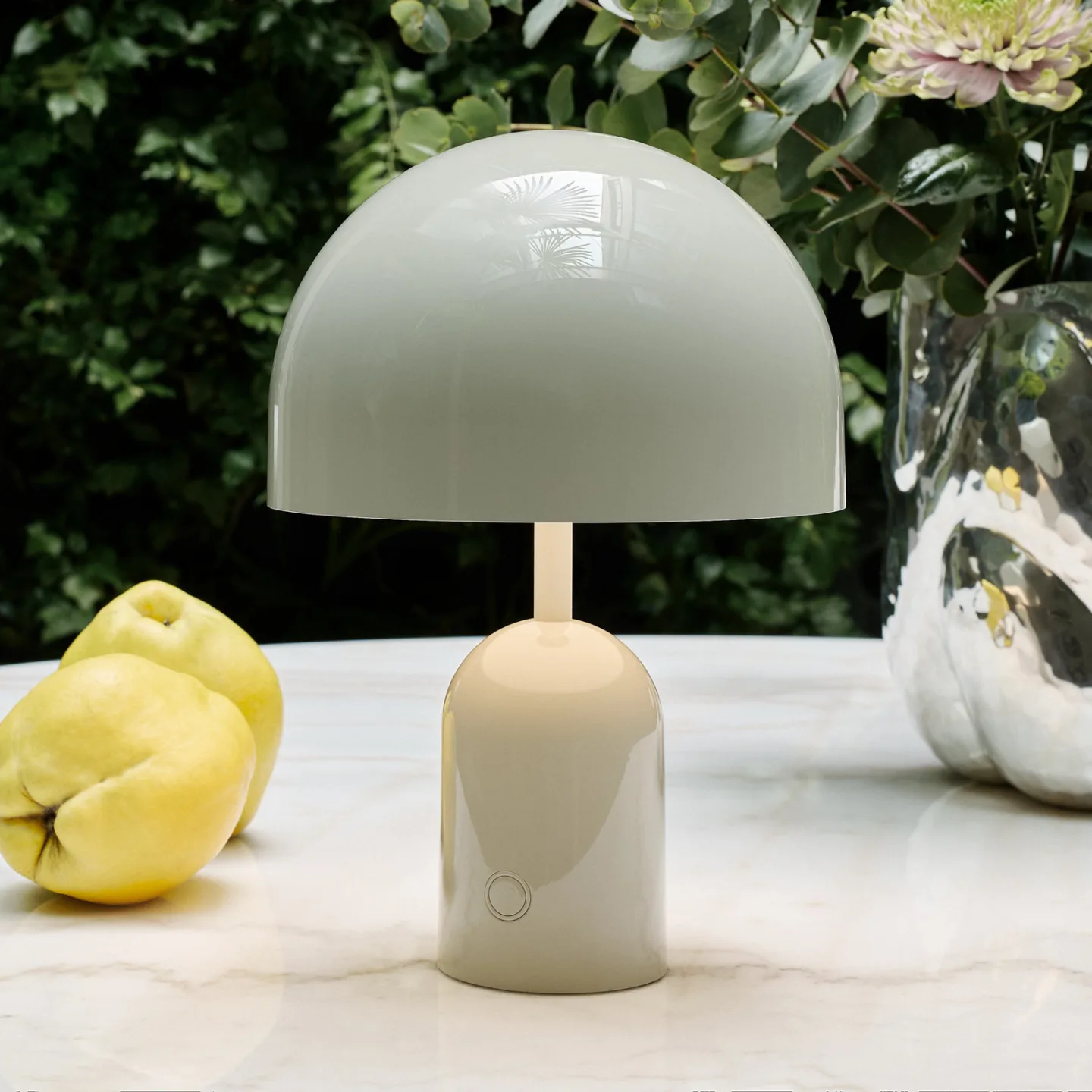 Bell Portable bordlampe H28 IP44 Grey - Tom Dixon - Stue - Design - Plastik - Med én lyskilde