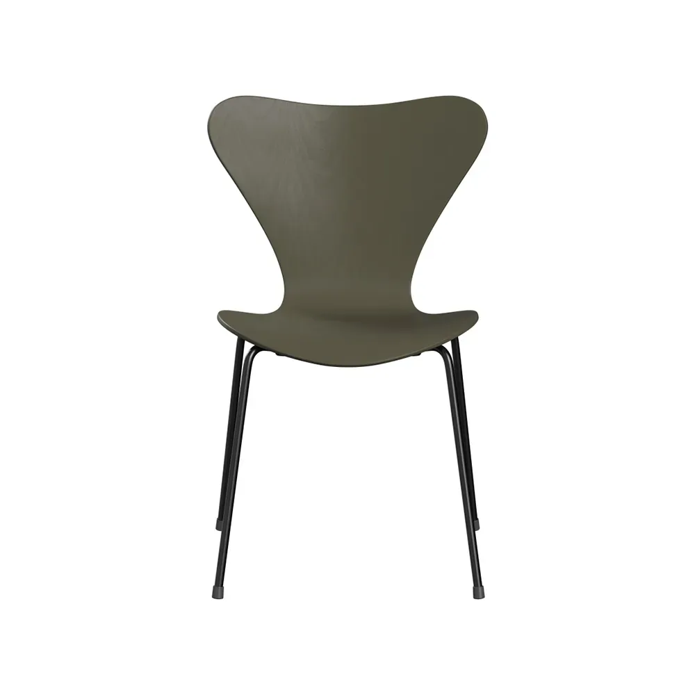 Fritz Hansen Sjuan 3107 stol Olive green-färgad ask-svart stativ