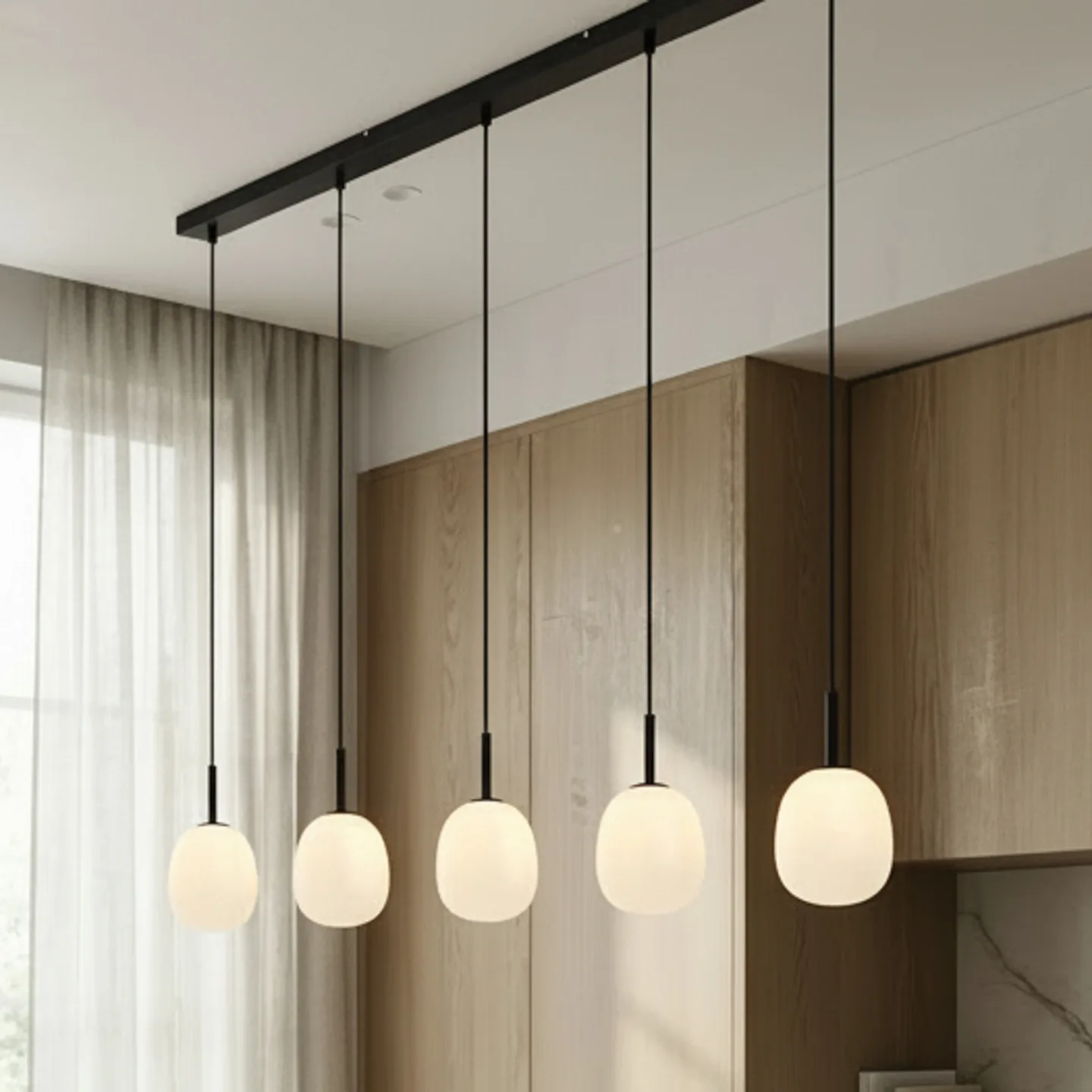 Etiena 5 Pendelleuchte Opal/Black - Lindby - Küche - Modern - Glas - Mehrflammig