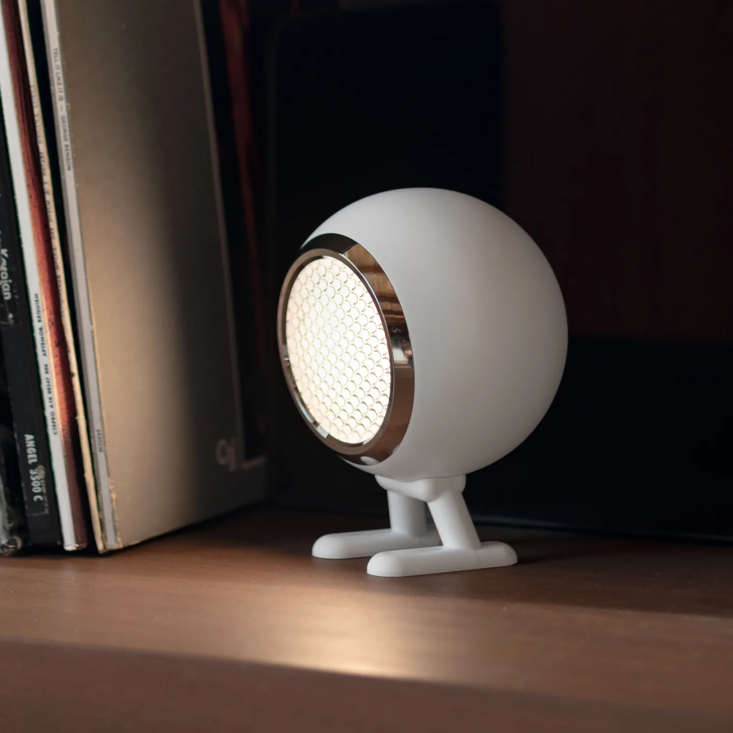 Norbitt 3.0 LED-Akkutischlampe, weiß, CCT - Mr. Wattson - Wohnzimmer - Modern - Aluminium - Kugel