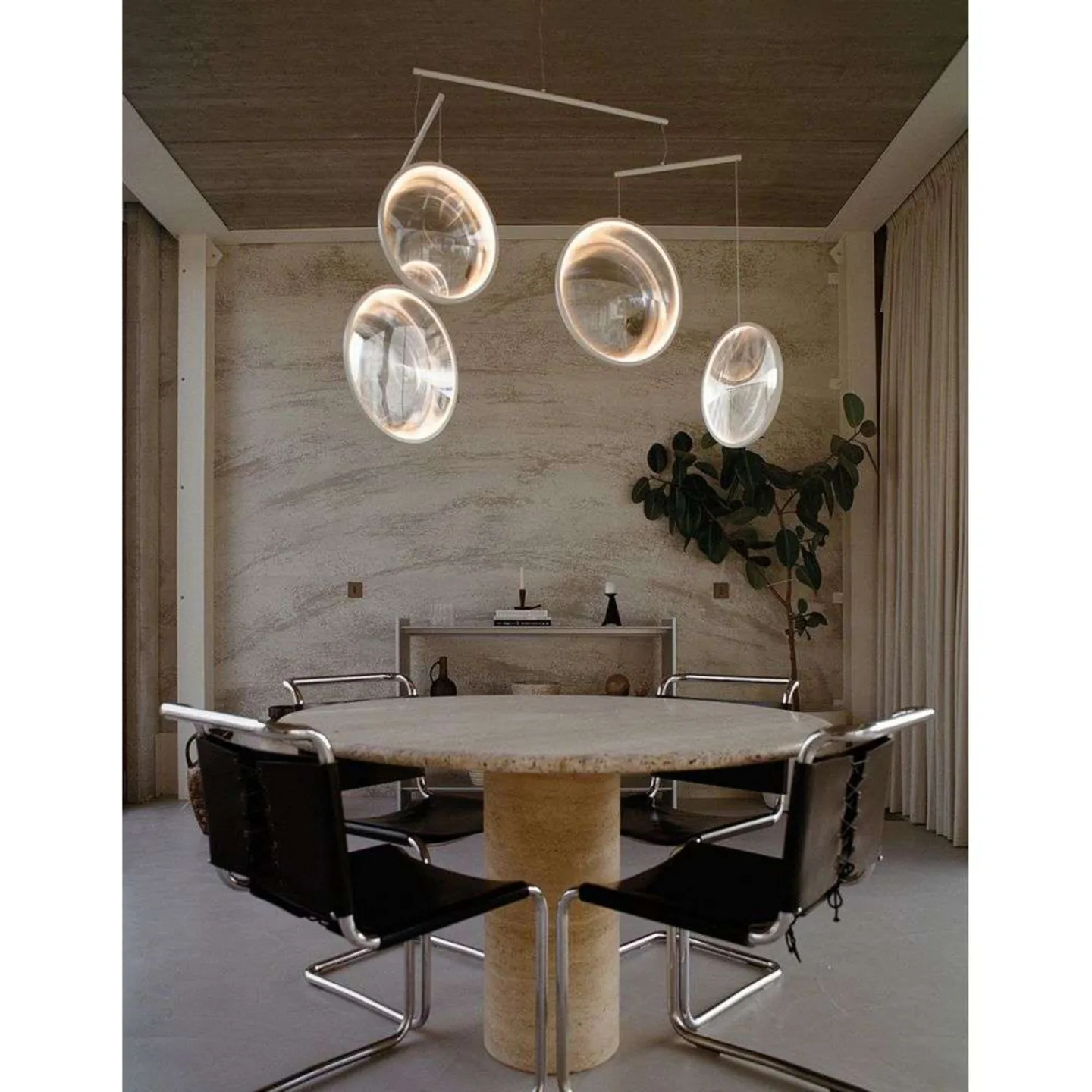 Focus 4 Taklampa White - DCW - Matsal - Aluminium