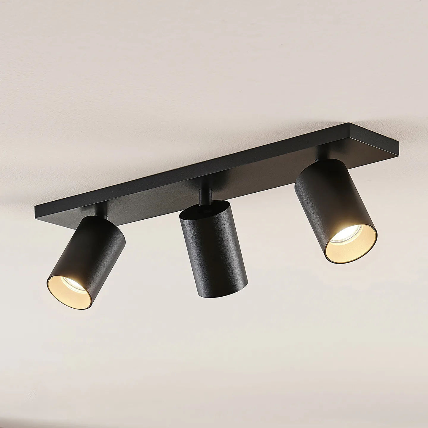 Brinja 3 taklampe svart/gull - Arcchio - Entré - Moderne - Aluminium - Med flere lyskilder
