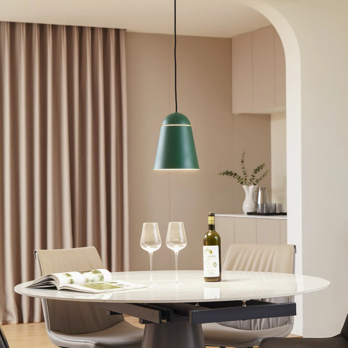 Montes pendellampe, grønn, Ø 20 cm, aluminium - Nola - Stue - Skandinavisk - Med en lyskilde