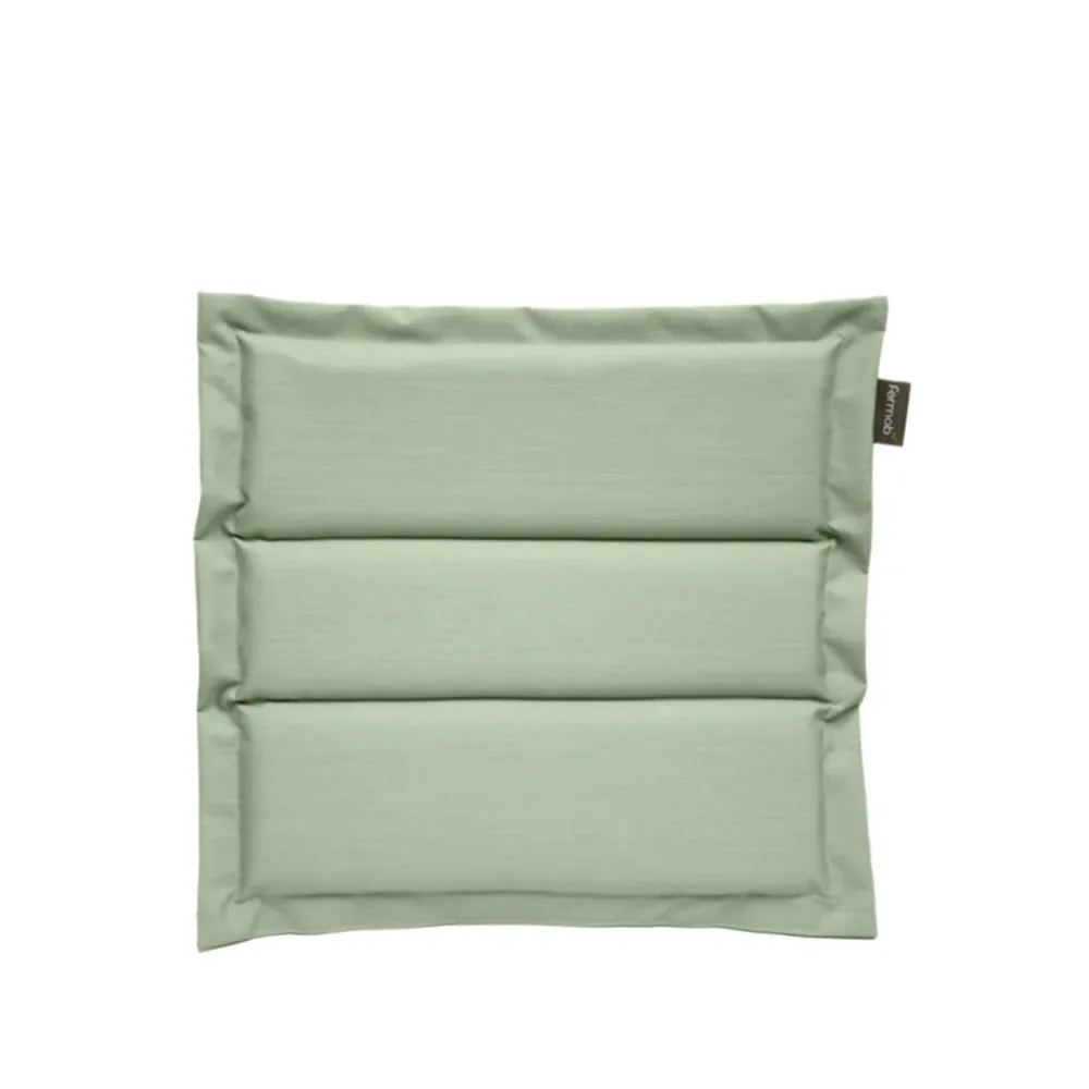 Fermob Luxembourg dyna Almond green