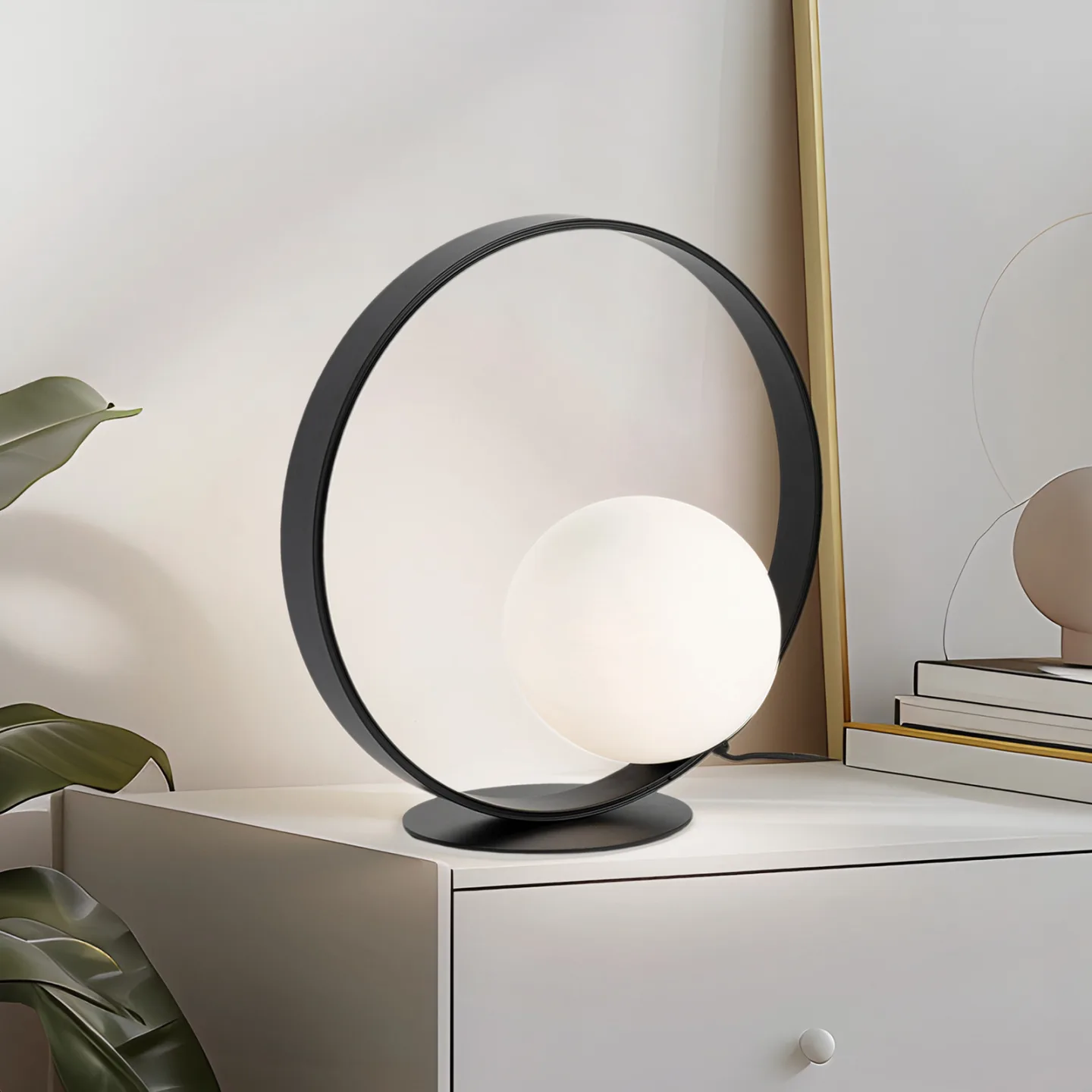 Infinite bordlampe, svart/hvit, Ø 40 cm - Nola - Stue - Moderne - Glass - Rund