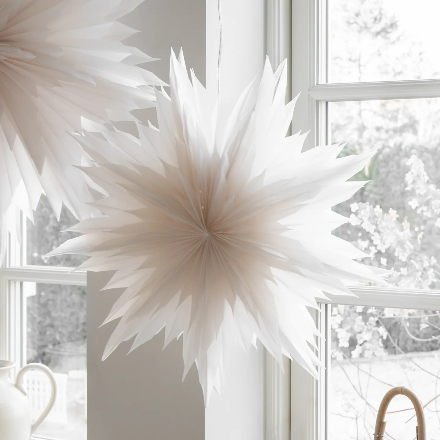 Oslo papirstjerne, hvit, Ø 80 cm, papir – Watt & Veke Watt & Veke - Stue - Design - Papir / kartong - Blomst