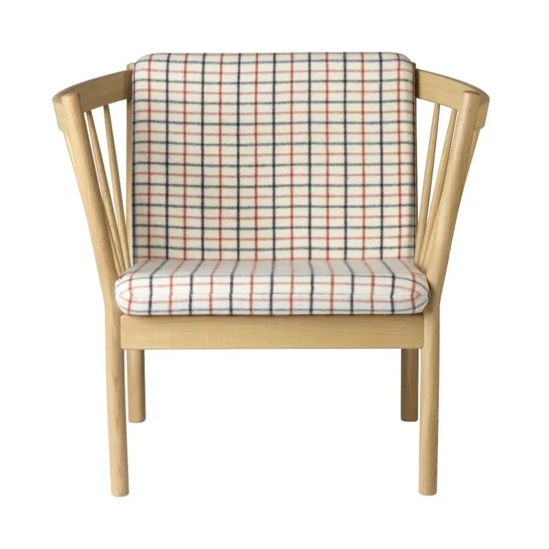 FDB Møbler J146 fåtölj Oak nature lacquered-red diced