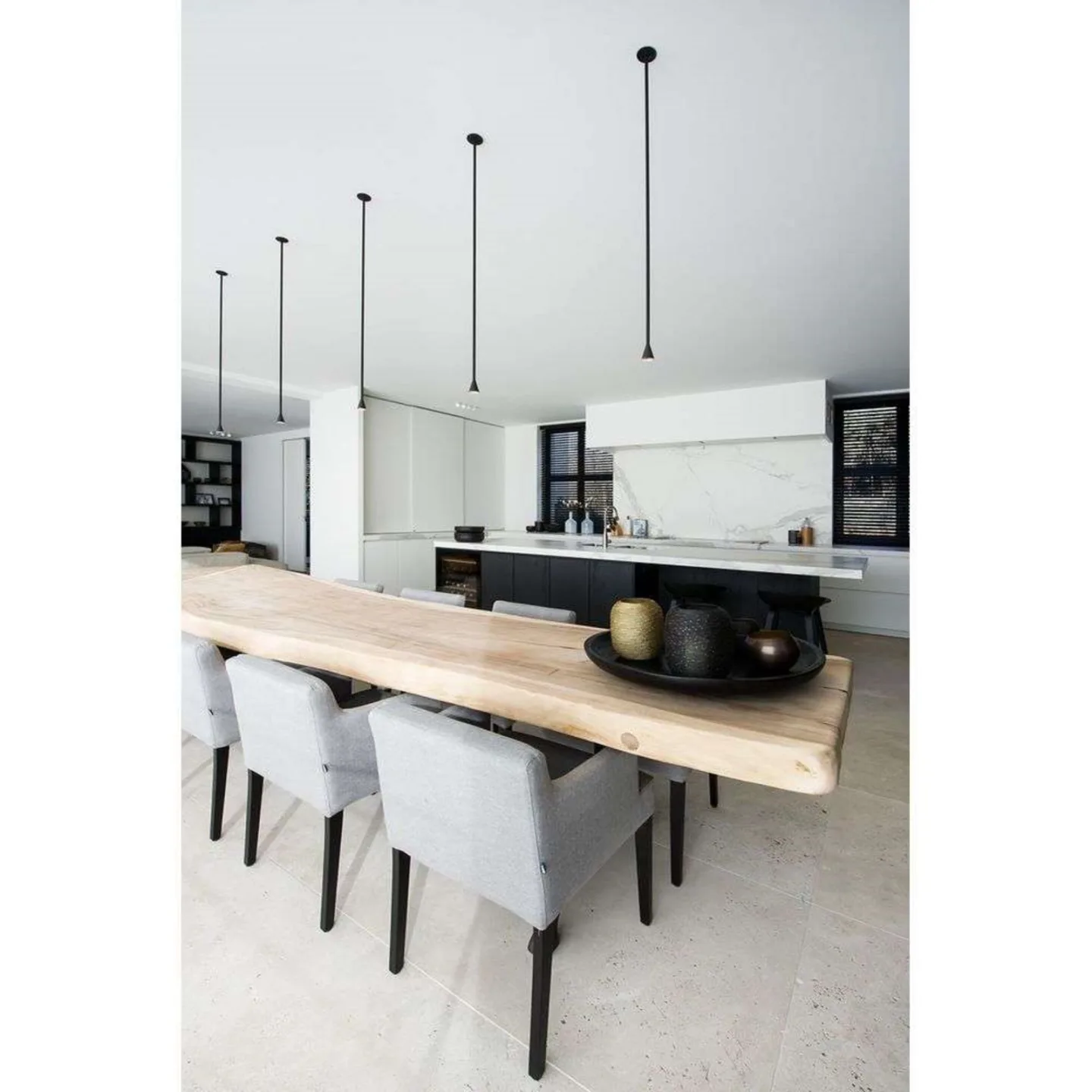 Austere Pendelleuchte Dim. Schwarz - Trizo21 - Wohnzimmer - Messing
