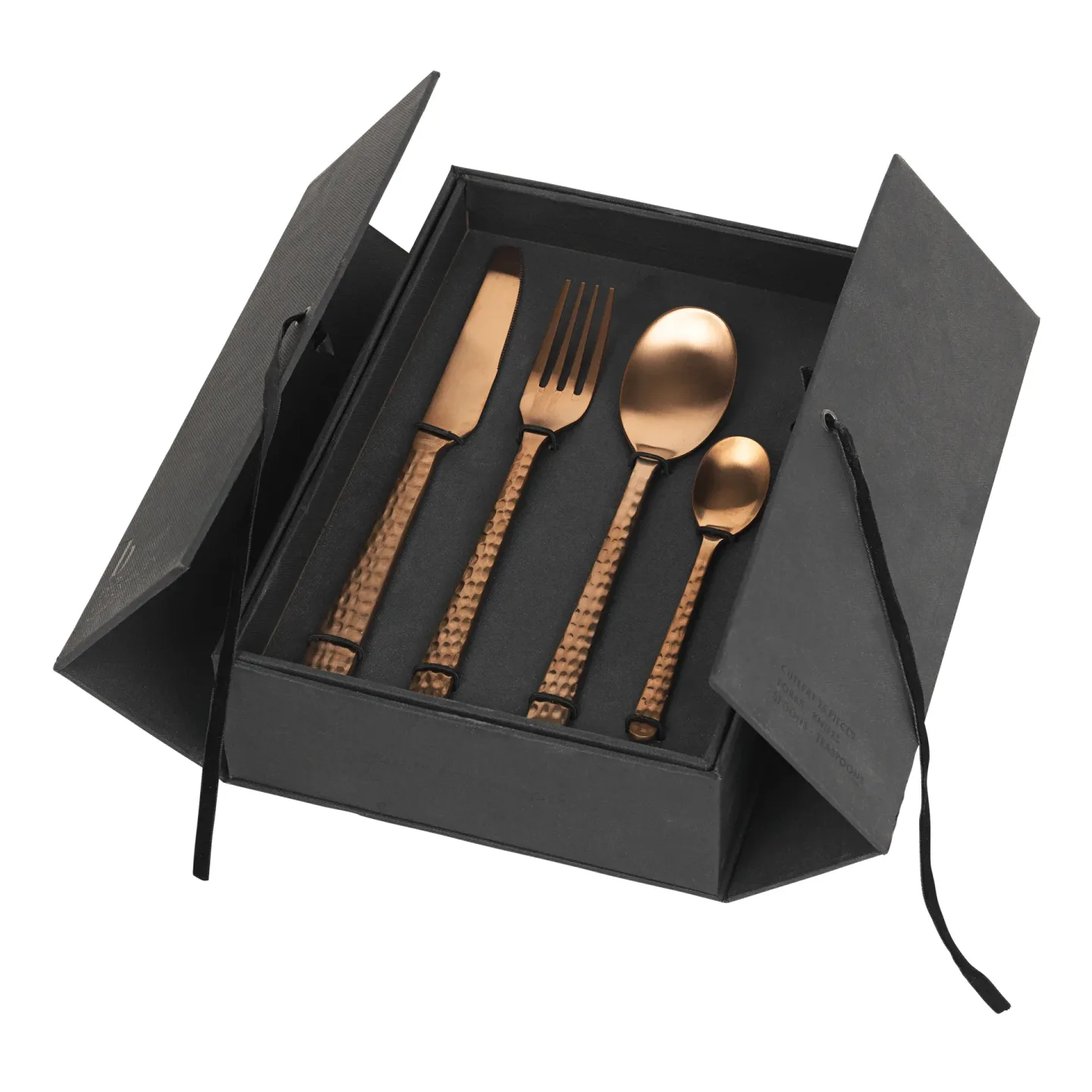 Broste Copenhagen Hune bestick 16 delar Copper hammered