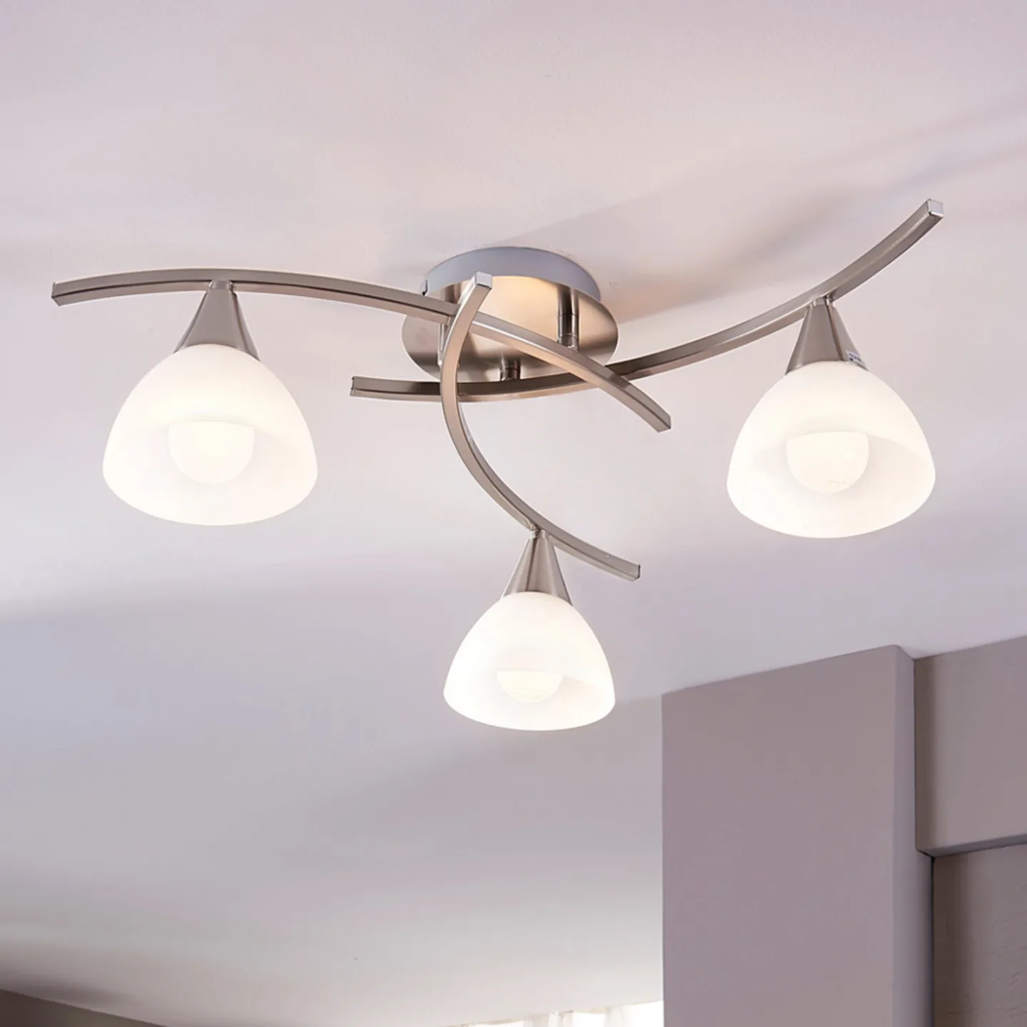 Della 3 Deckenleuchte Nickel - Lindby - Wohnzimmer - Modern - Glas - Mehrflammig