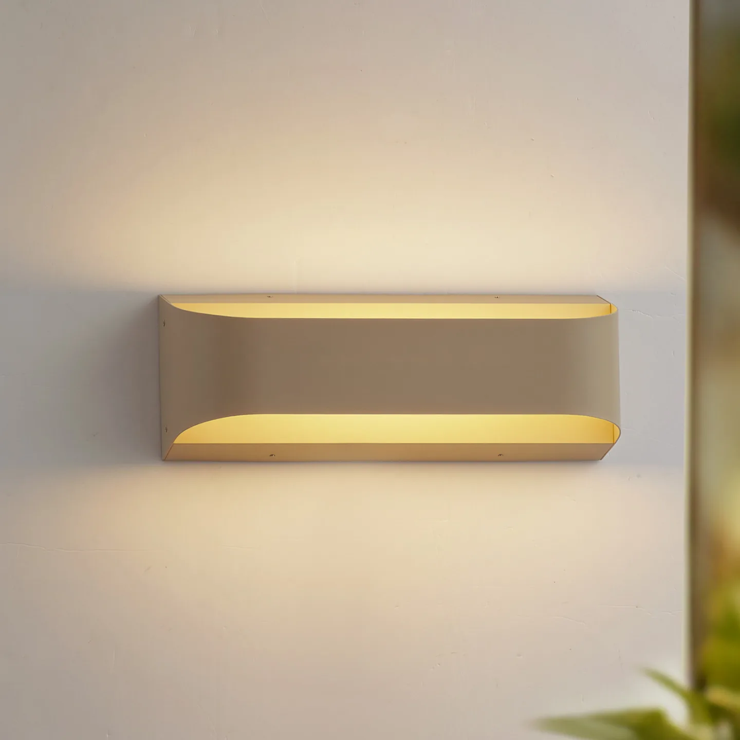 Lenore LED-Außenwandleuchte Breite 36,5 cm beige - Lindby - Balkon - Modern - Aluminium - Einflammig
