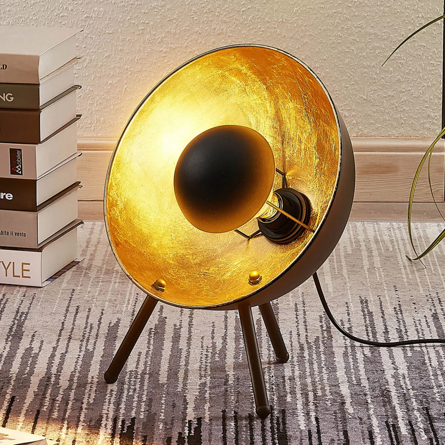 Muriel Tischleuchte H38 Black/Gold - Lindby - Wohnzimmer - Modern - Metall - Einflammig
