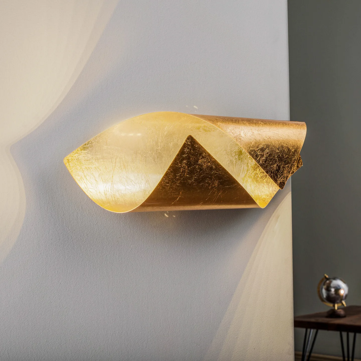 Wrenjo LED Væglampe L45 Gold - Lindby - Stue - Moderne - Metal