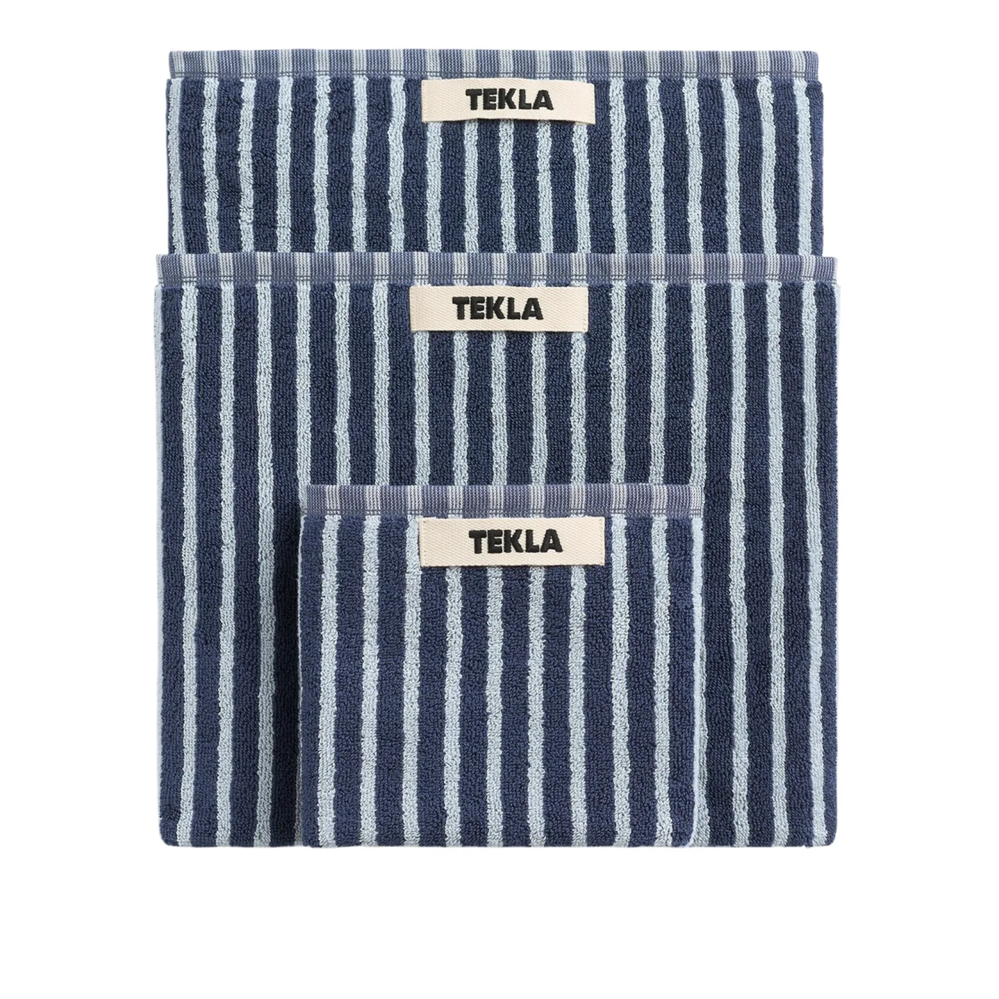 Tekla - Terry towel river stripes 70 x 140 cm - Handdukar och badlakan - Blå - Bomull