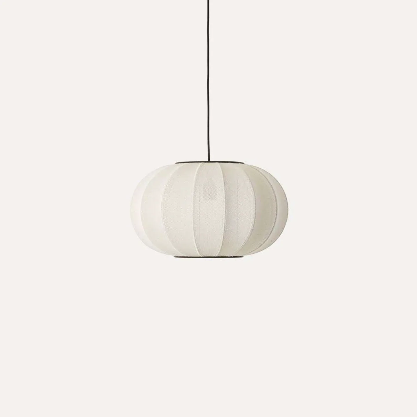 Knit-Wit 45 Oval Pendel Pearl White - Made By Hand - Soveværelse - Aluminium