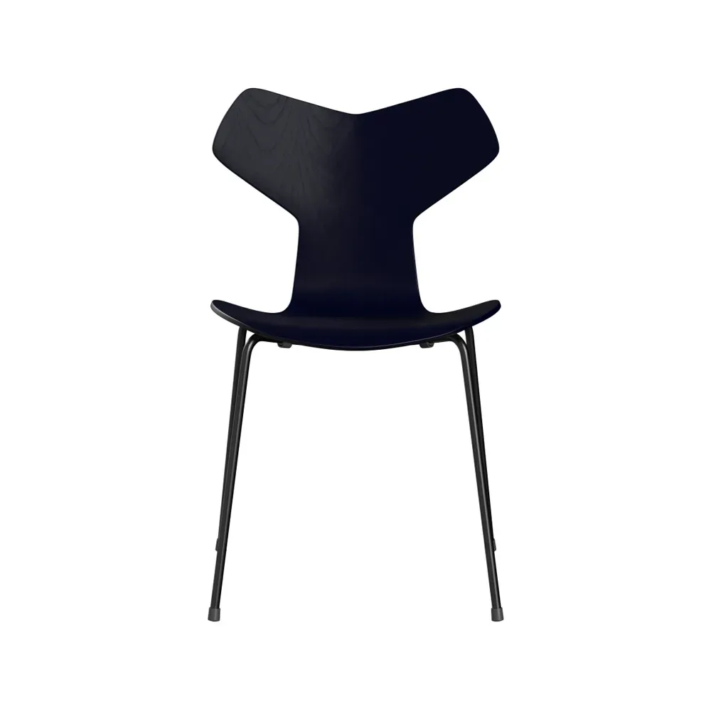 Fritz Hansen Grand Prix 3130 stol Midnight blue-målad ask-svart stativ