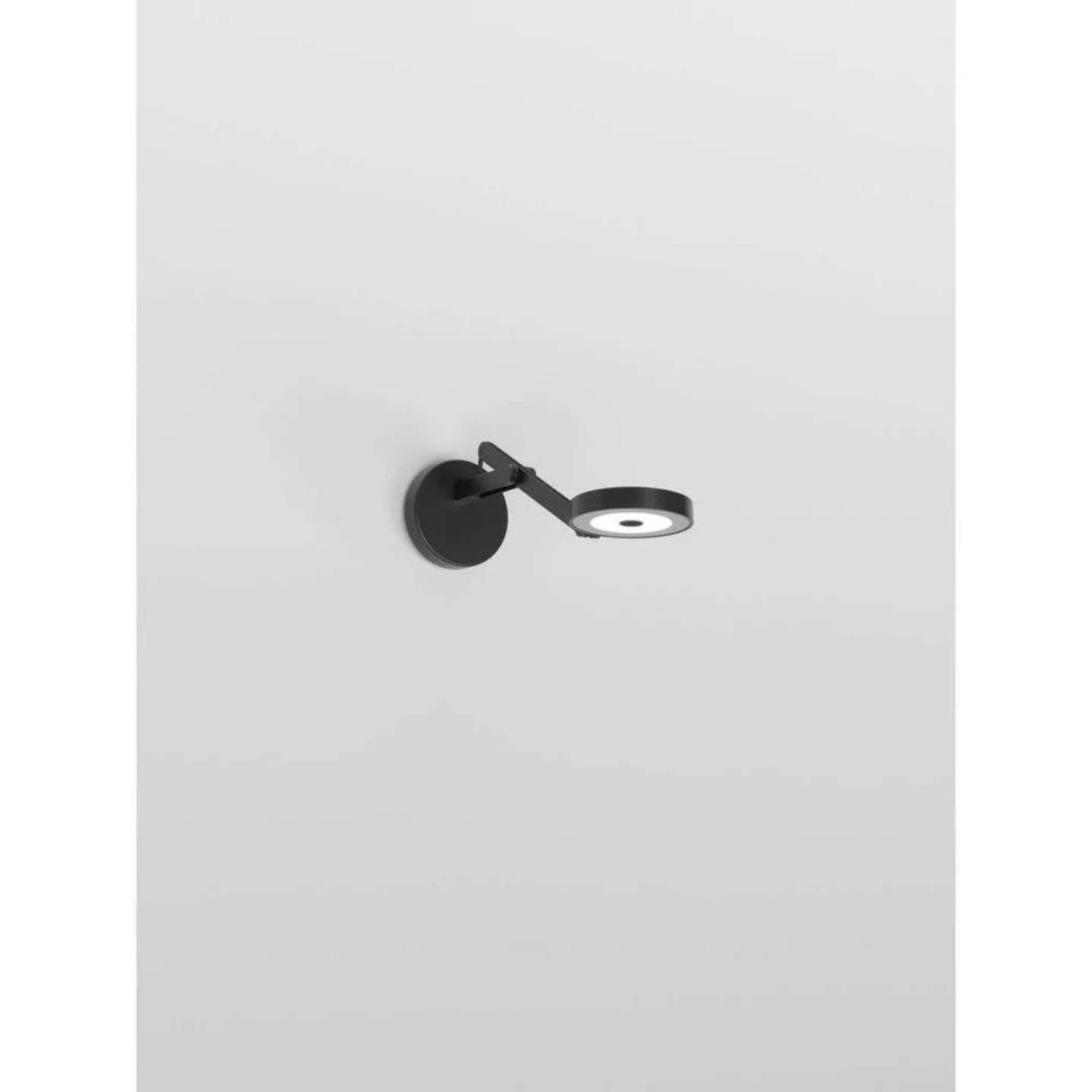 String W0 vägglampa, DTW, matt/svart - Rotaliana - Vardagsrum - Aluminium